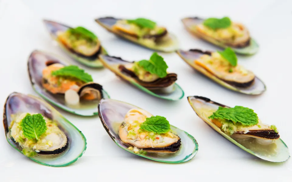 Grüne Muscheln (Hälften)